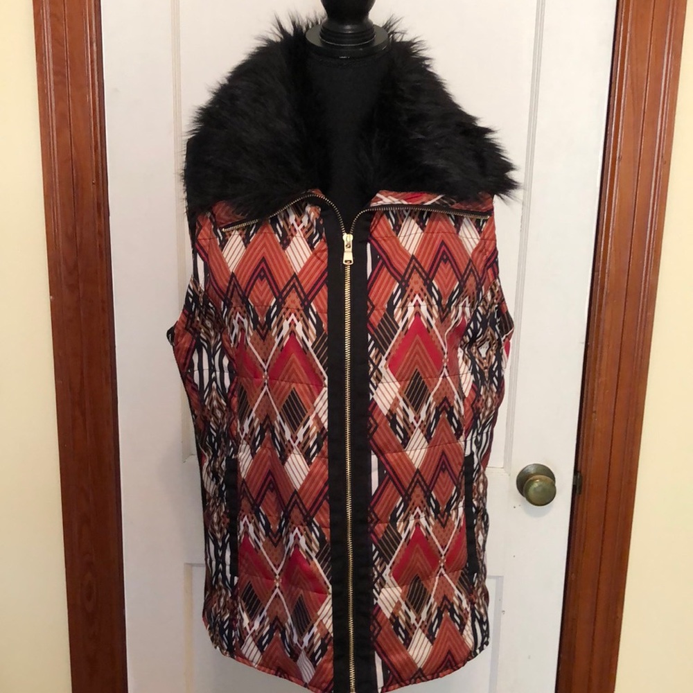 Rafaella vest with faux fur collar. EUC. Absolutely gorgeous
